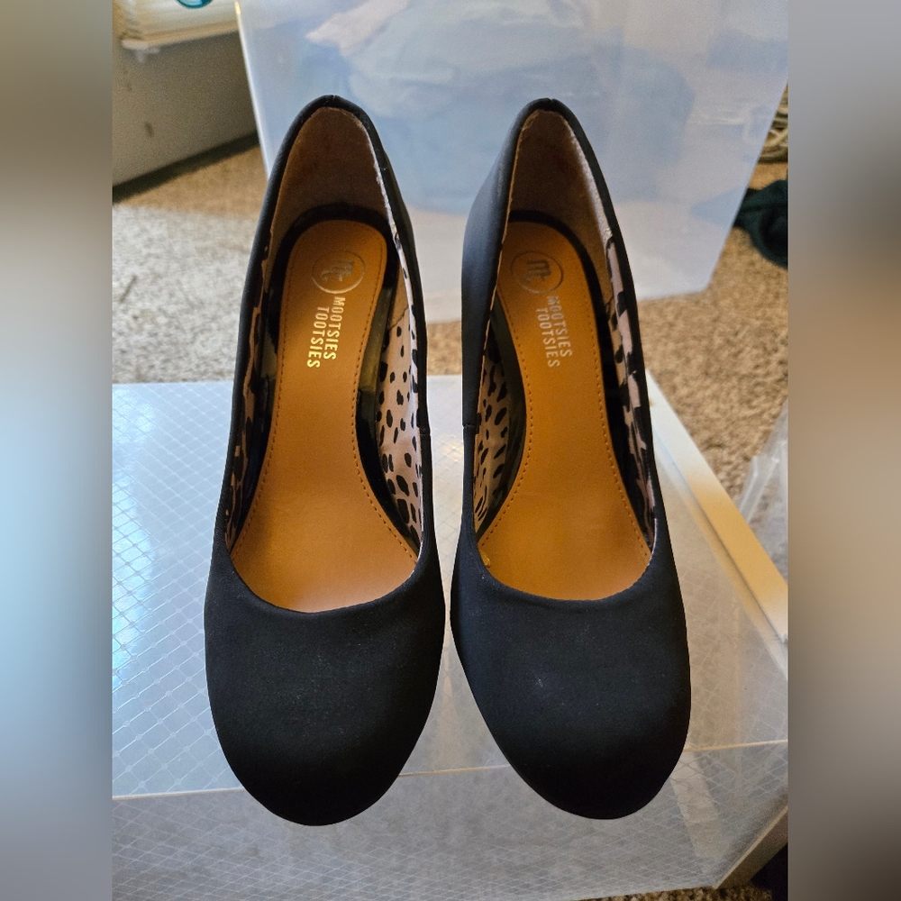 Gently used Black Heels